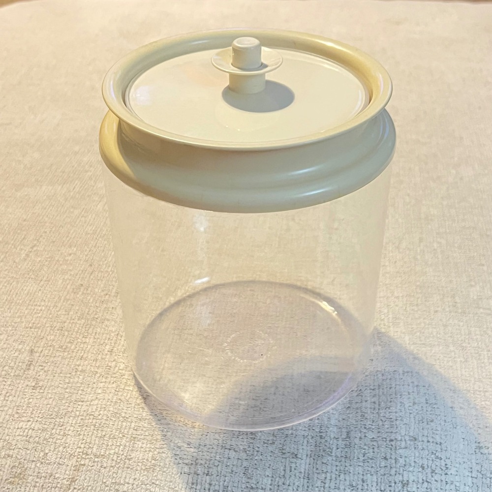Vintage Tupperware Counterparts Canister Clear 13.5 Cup 3.2L Push Button Lid